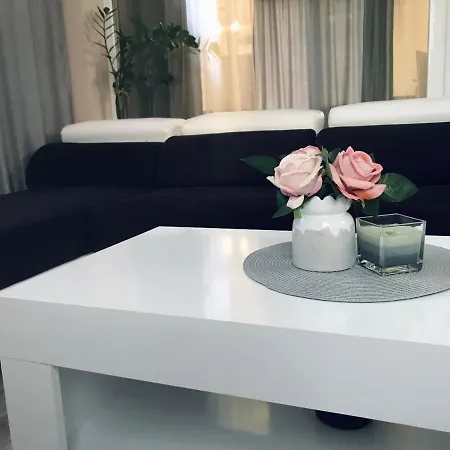 Apartment апартамент с изглед към морето