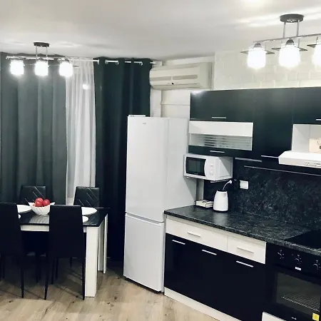 апартамент с изглед към морето Apartment